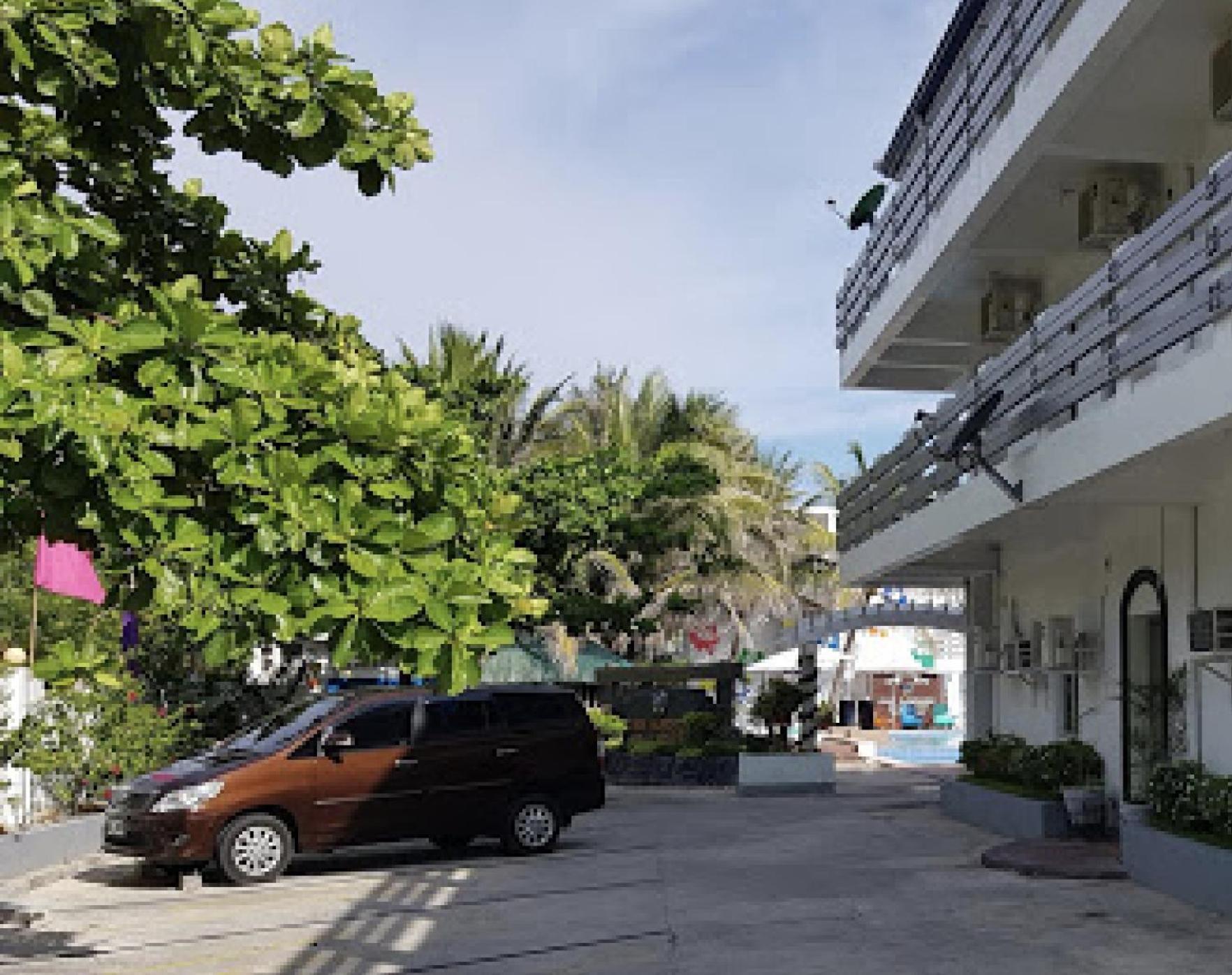 卡萨阿尔玛伦佐民宿度假村 Bolinao 外观 照片