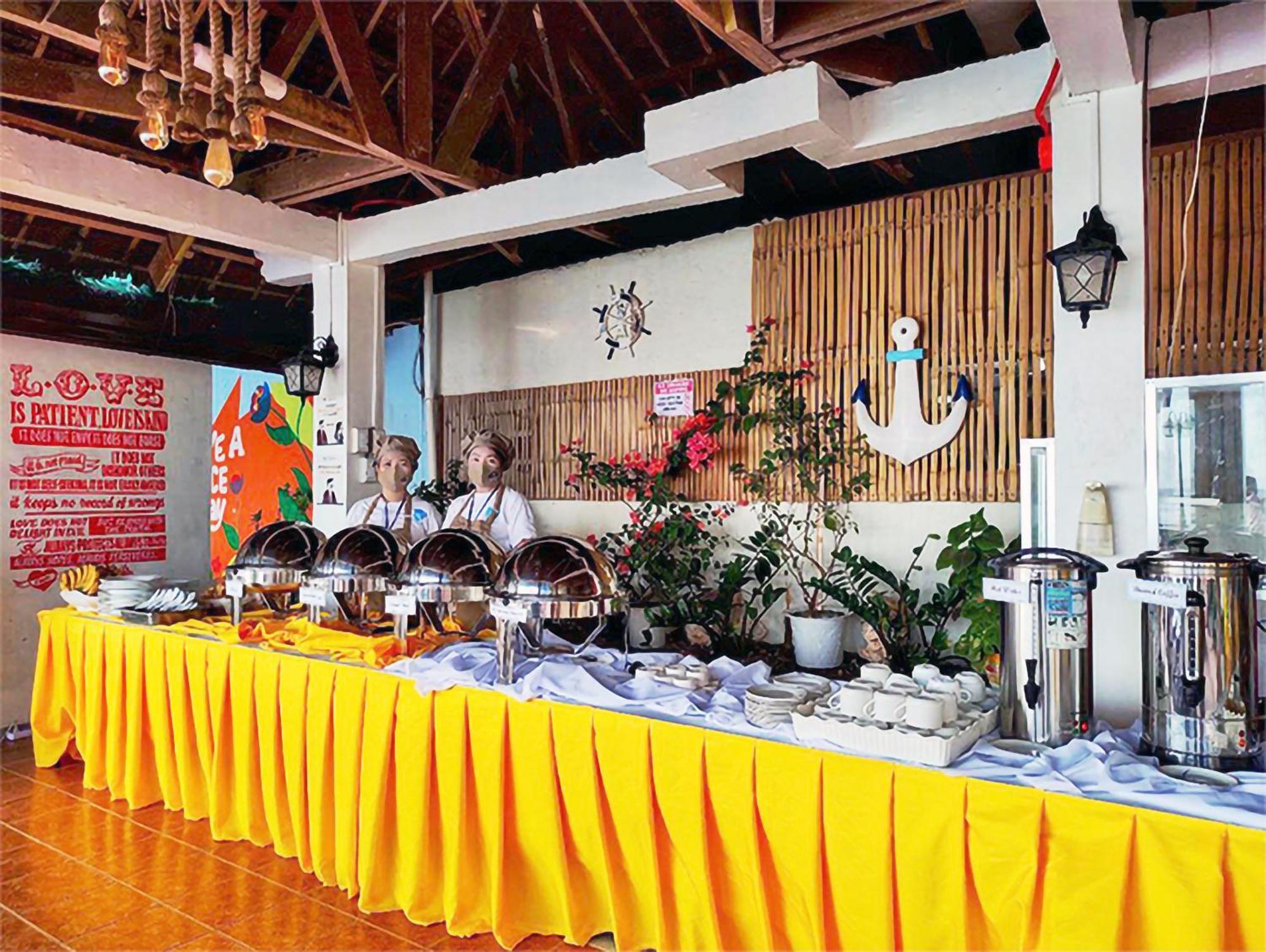 卡萨阿尔玛伦佐民宿度假村 Bolinao 外观 照片